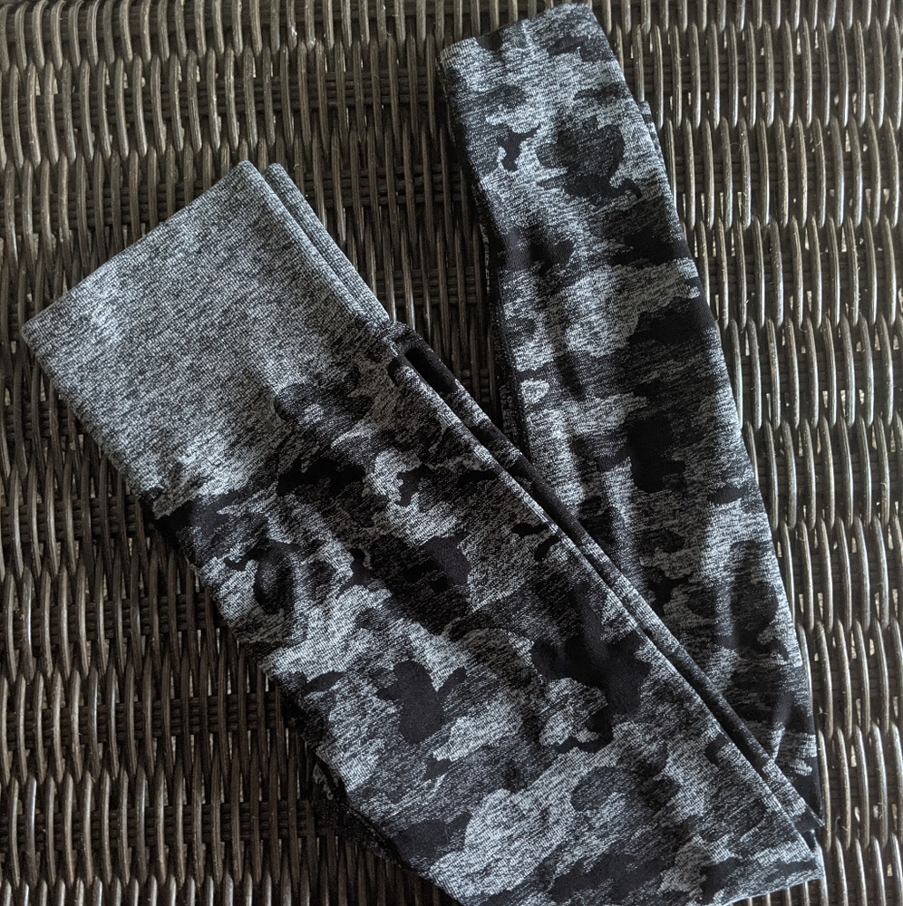 🔥 Camo Leggings